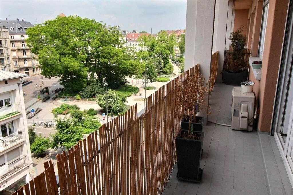 3 Pieces En Plein Centre De Strasbourg Leilighet Eksteriør bilde
